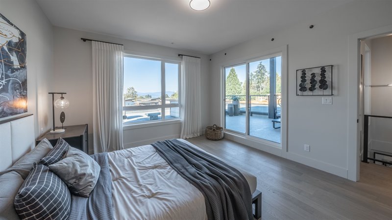Primary Bedroom Suite #2 - DUO Flex unit 102 shown