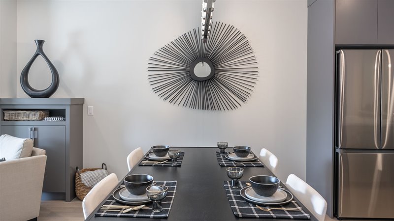 Dining Room - DUO Flex unit 102 shown