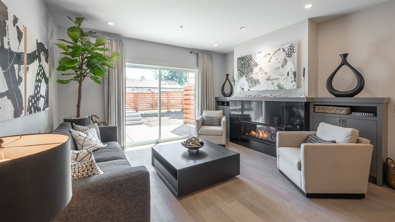 Living Room - DUO Flex unit 102 shown