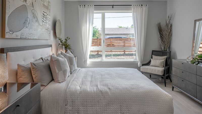 Primary Bedroom Suite - DUO Flex unit 102 shown