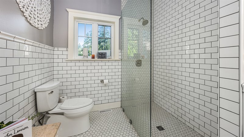 Main Bath