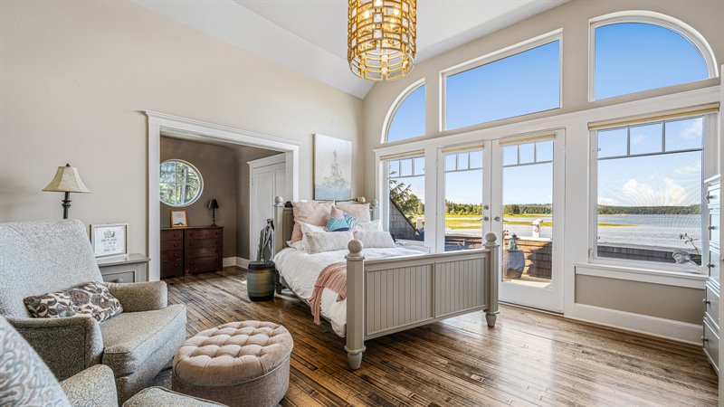 Primary Bedroom Suite - Door to Balcony