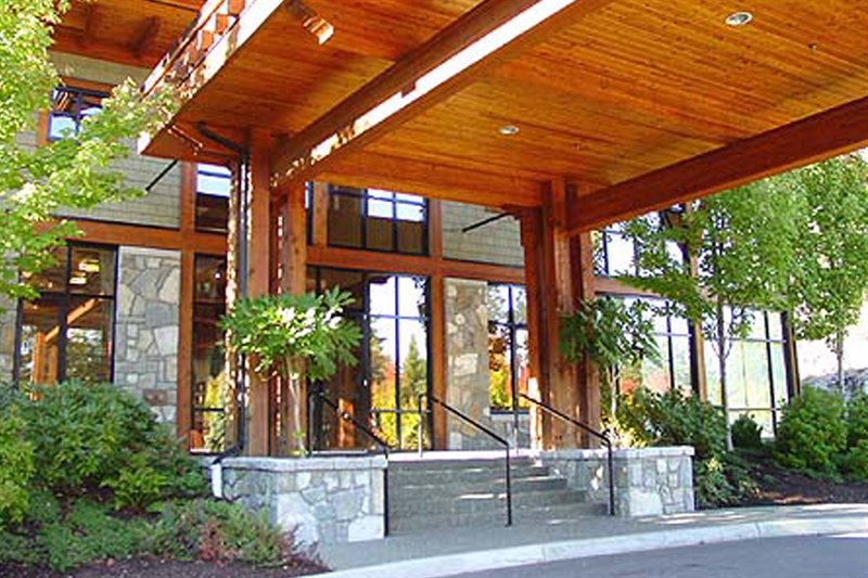 Wellness Club Rec Center