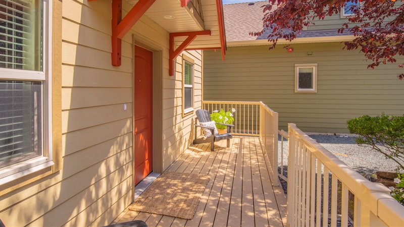 Front Deck 