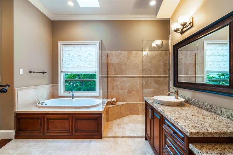 Ensuite