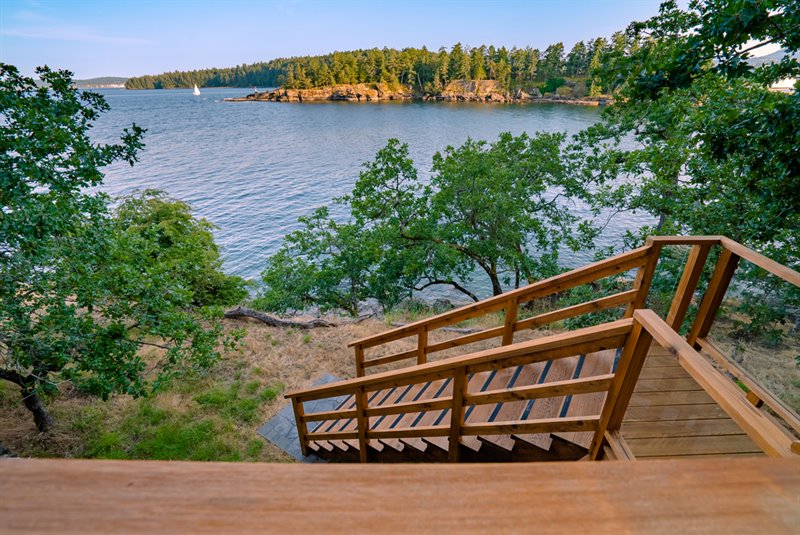 Stairway to Waterfront