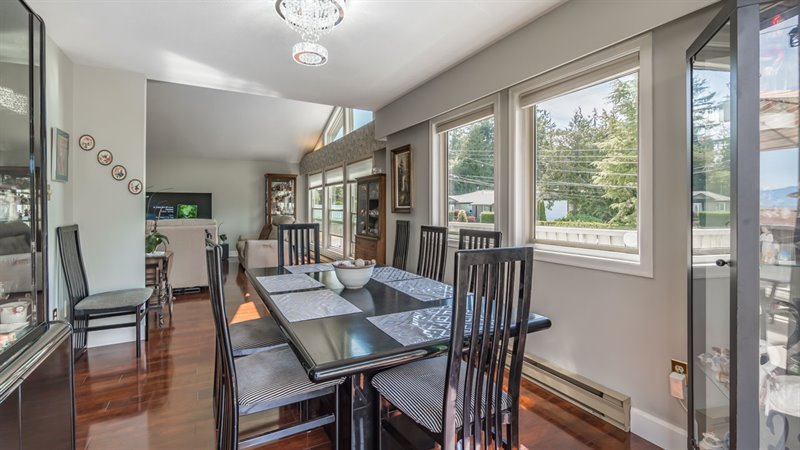 Dining | Living Room