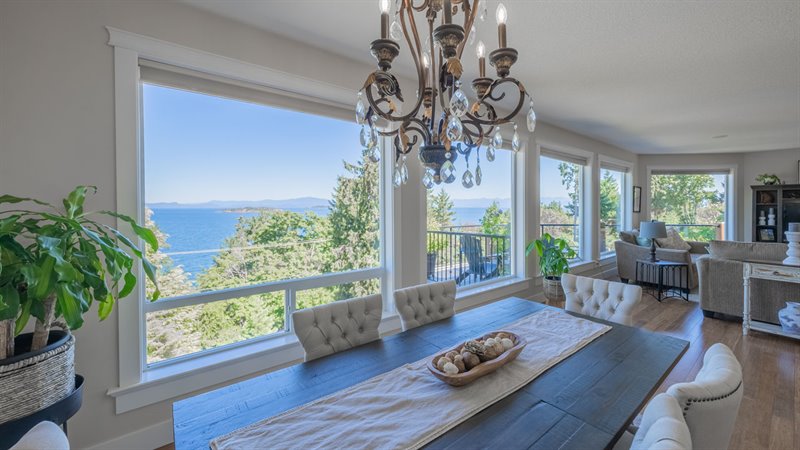 Dining | Living Room