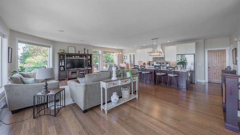 Kitchen | Dining | Living Room