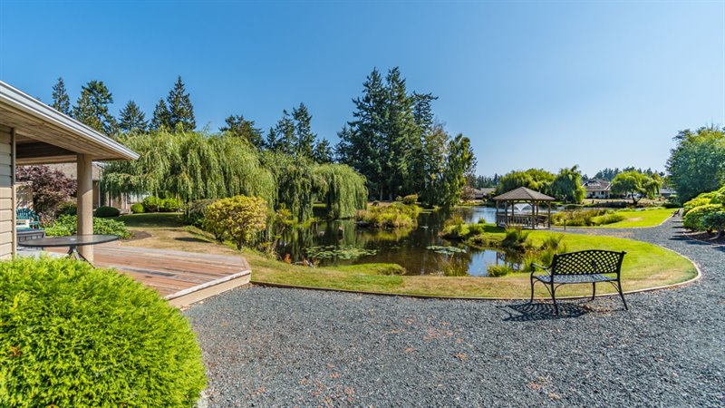 'Pebble Beach' Complex - Clubhouse