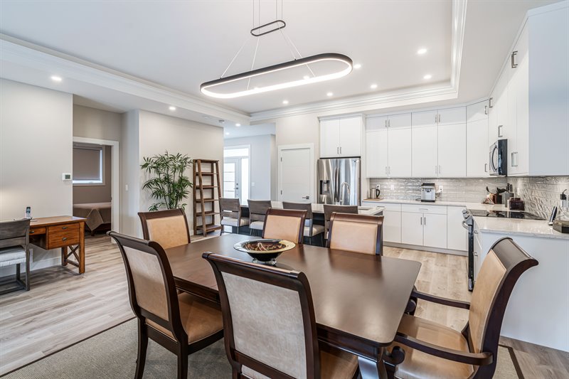 Dining Room | Kitchen
