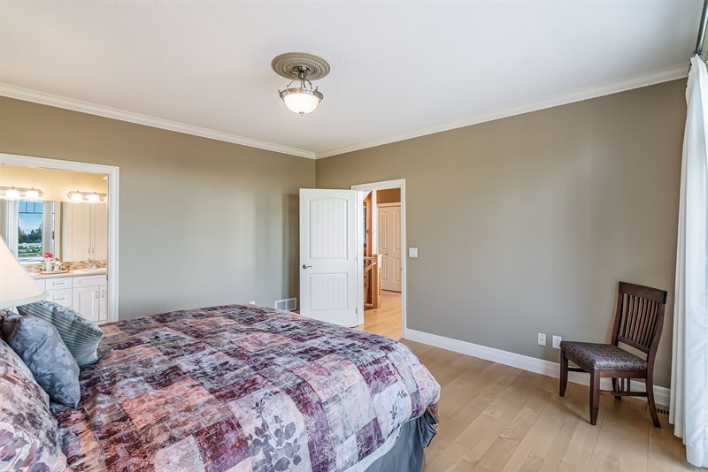 Primary Bedroom Suite - Door to Ensuite