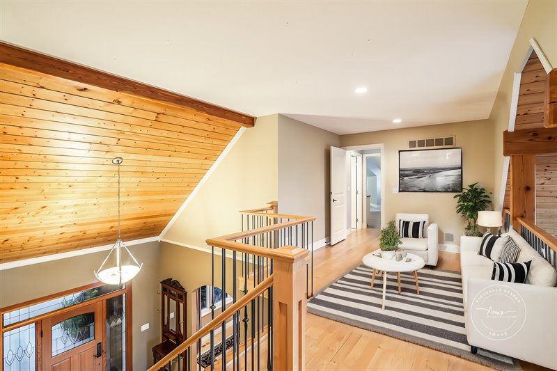 Upper Level Landing  (Virtual Staging)