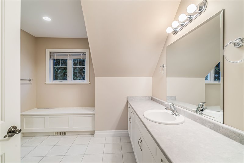 Bedroom 3 - Ensuite