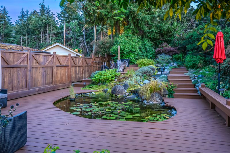 Front Deck & Pond - Dusk