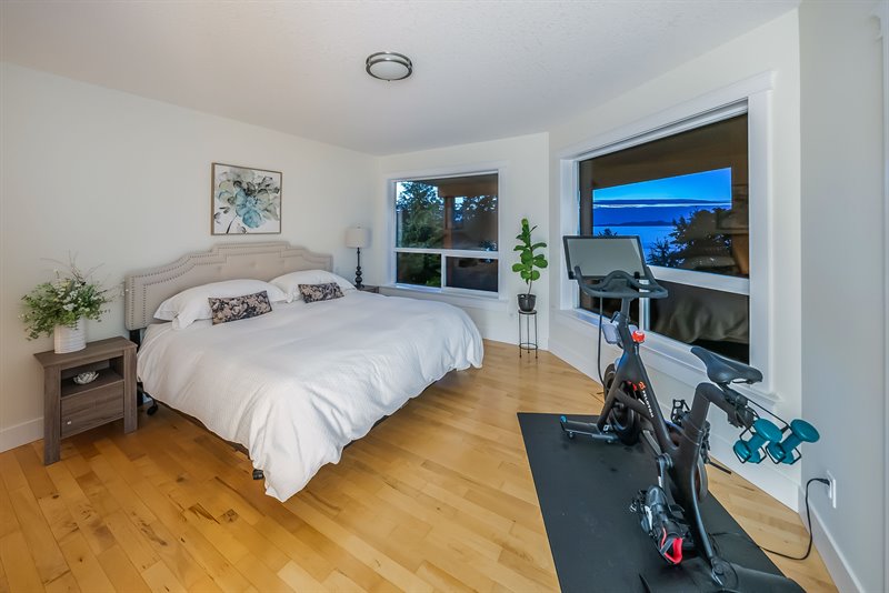 Bedroom 2 - Dusk