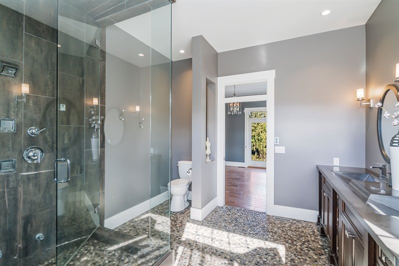Ensuite