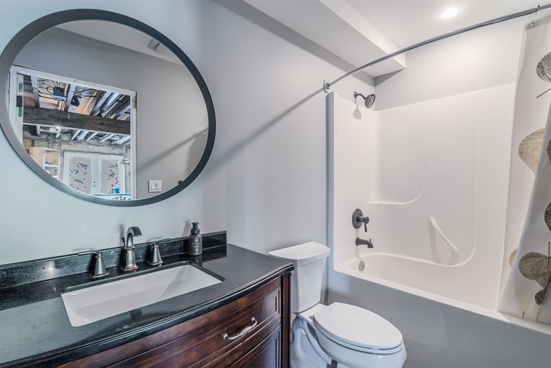 Lower Level - Bath