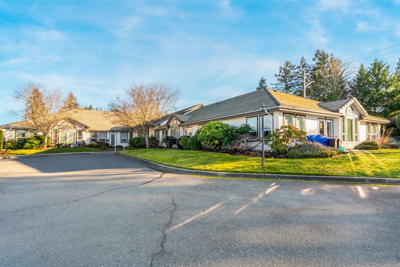 Emerald Estates