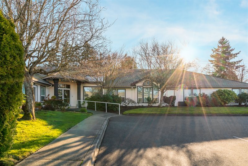 Emerald Estates