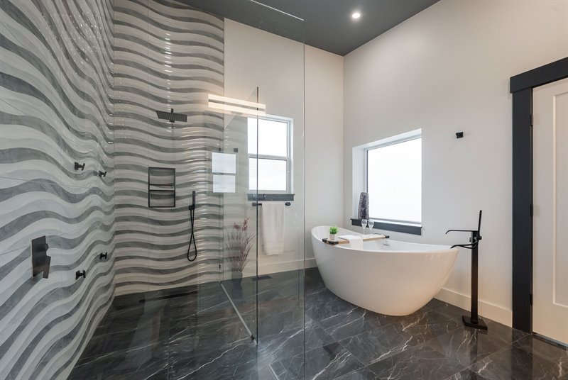 Ensuite