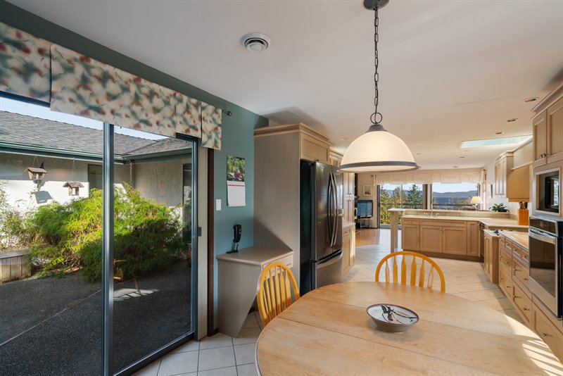 Nook | Kitchen