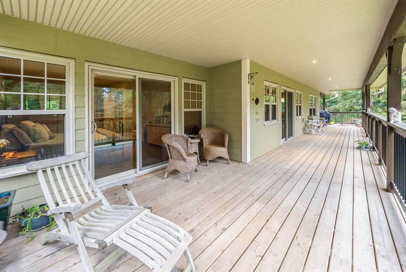 Deck - Door to Primary Bedroom Suite