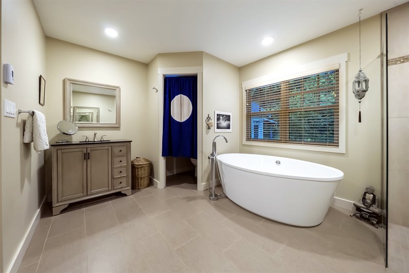 Ensuite