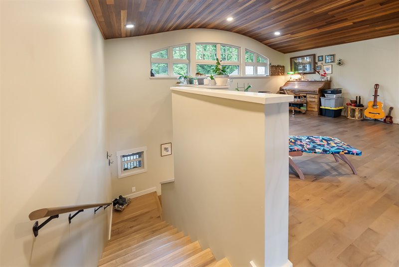 Stairs Up