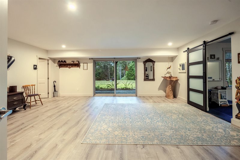 Family Room - Door to Patio
