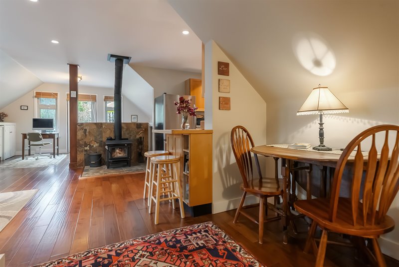 Guest Suite - Dining Area