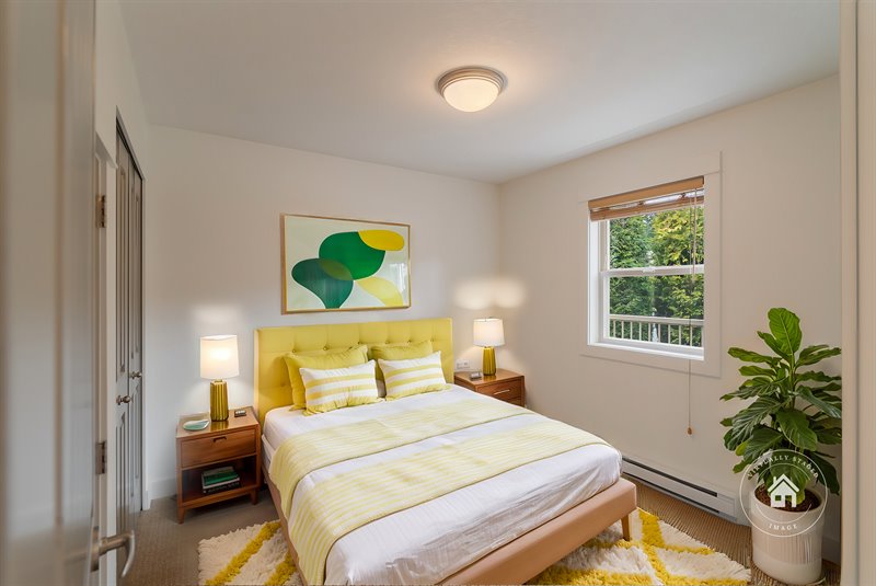 Bedroom 1 (Virtual Staging) 