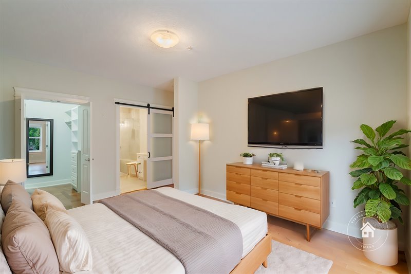 Primary Bedroom Suite (Virtual Staging)