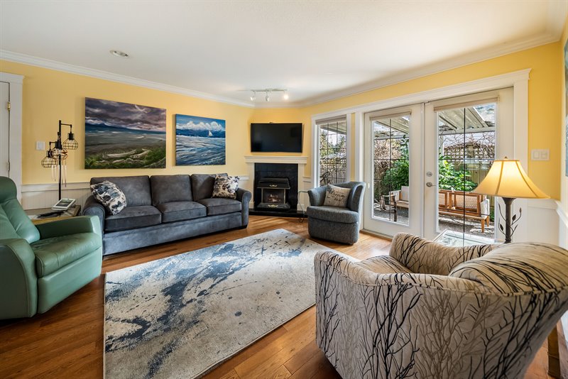 Family Room - Door to Deck | Outdoor Living Area