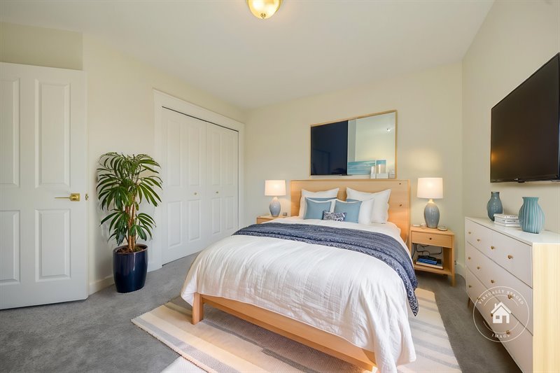 Bedroom 2 (Virtual Staging)