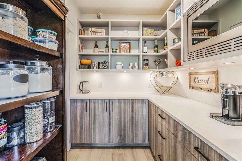 Walk-In Pantry