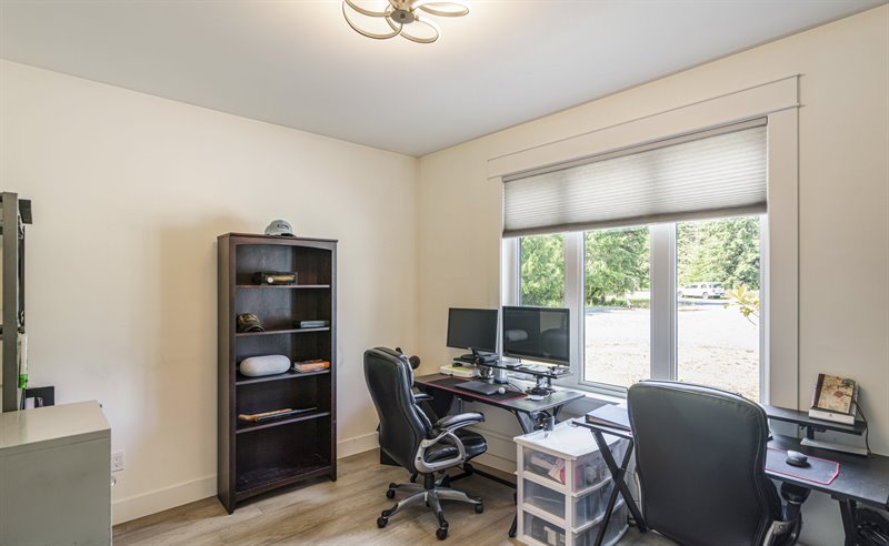 Office | Den