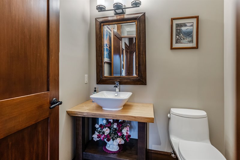Powder Room
