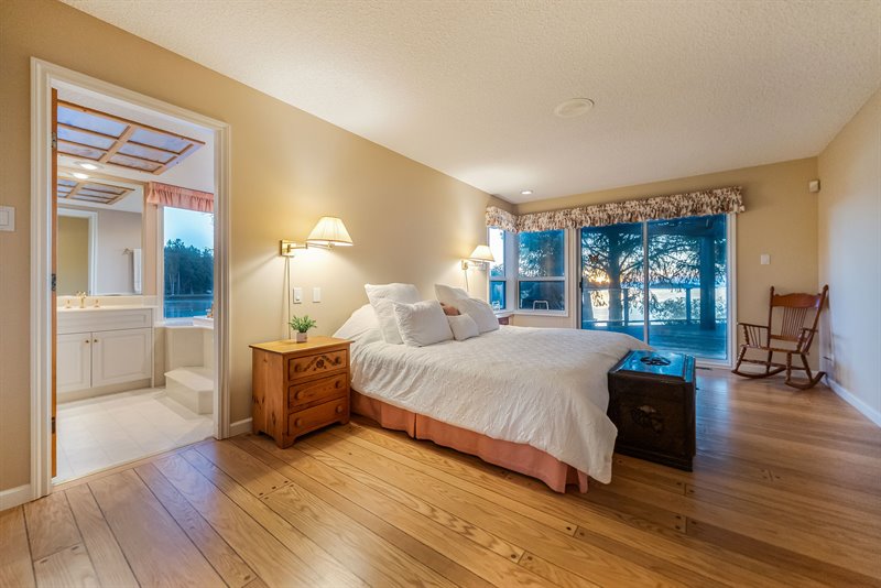 Primary Bedroom Suite 
