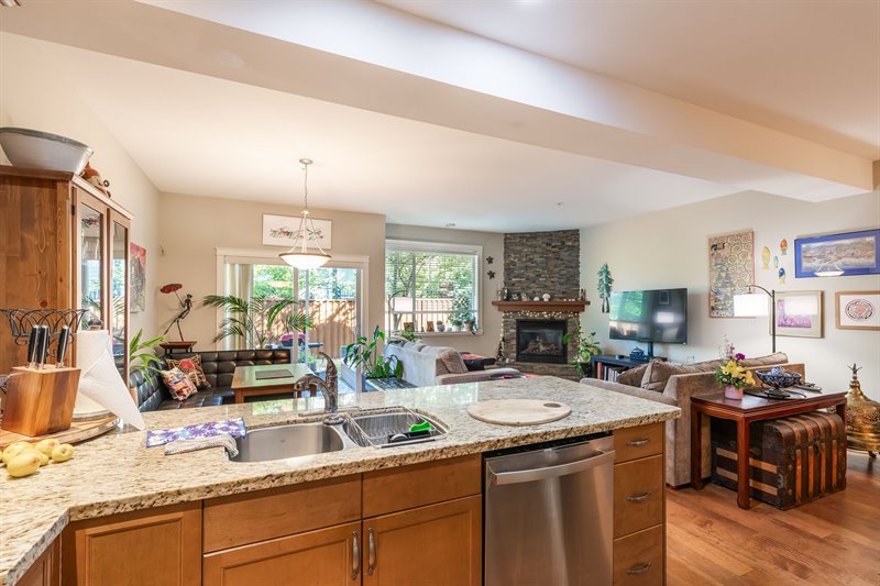 Kitchen | Living Room