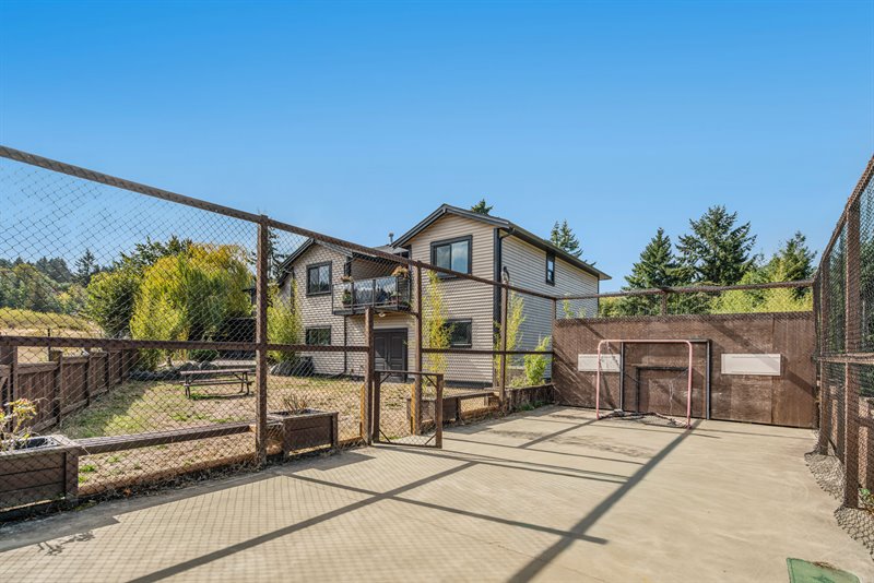 Exterior Back - Sports Court