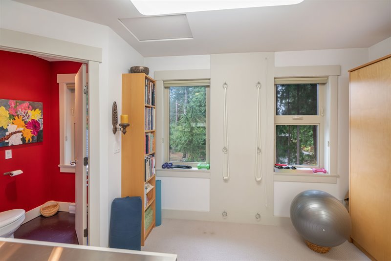 Bedroom | Bonus Room - Door to Bath