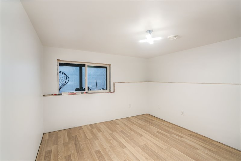 Guest Suite - Bedroom