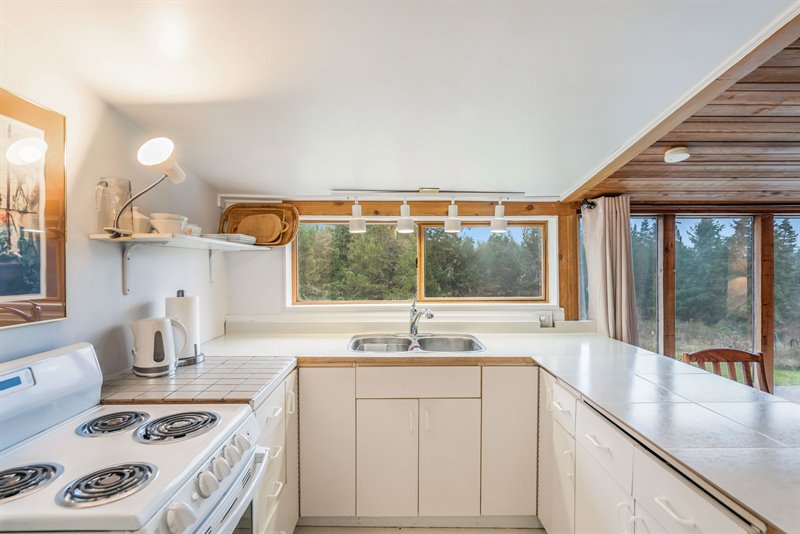 Dwelling #2 - Kitchen