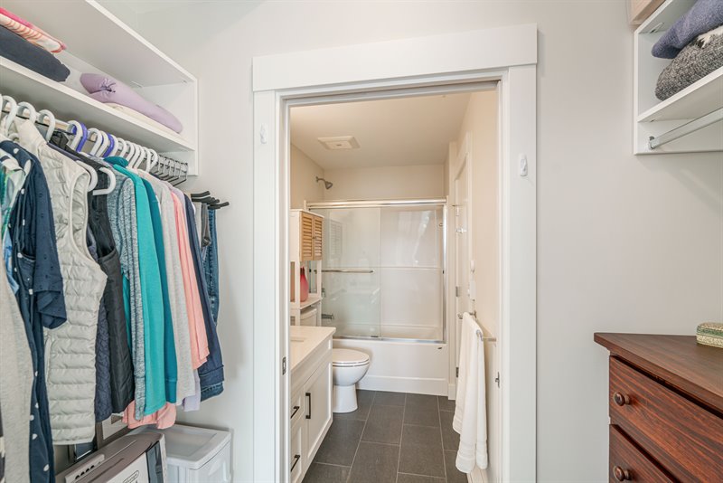 Bedroom - Walk Thru to Bath