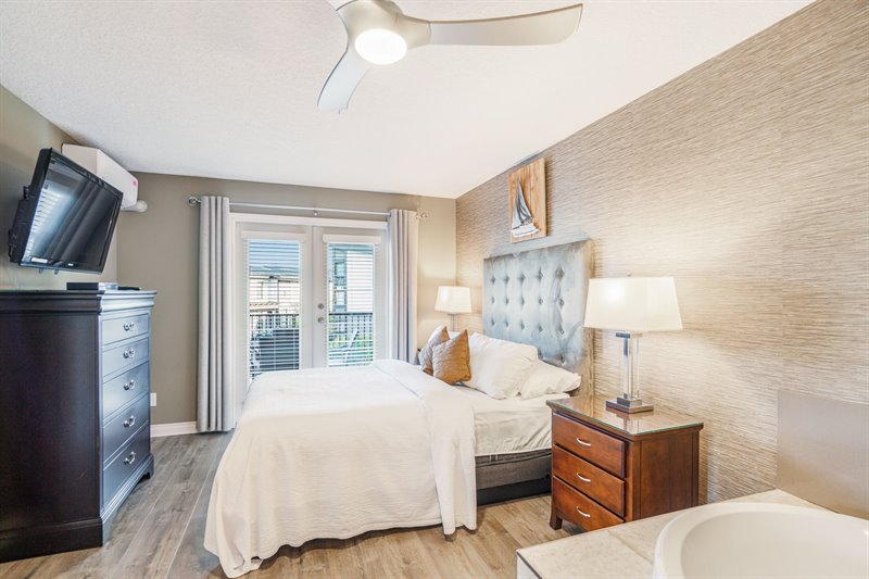 A-Side Suite - Bedroom