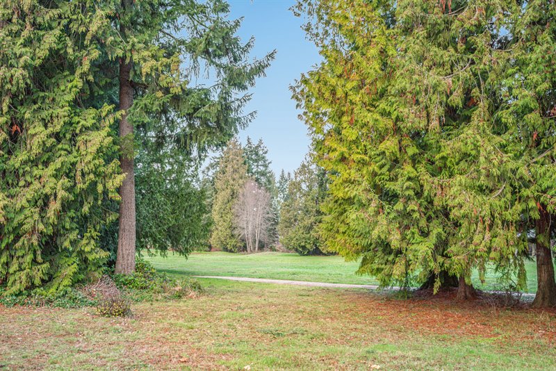 Exterior Back - View of Golf Course