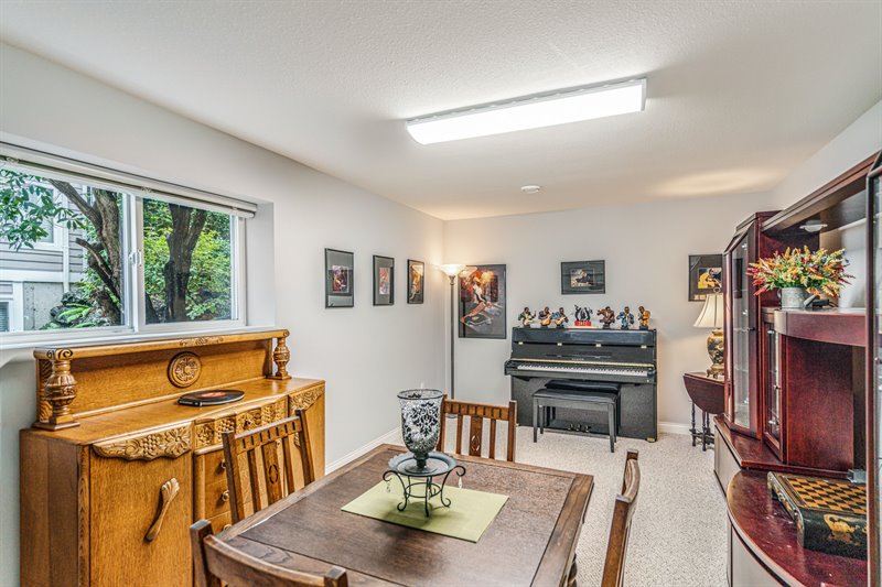 Bedroom 4 | Games Room