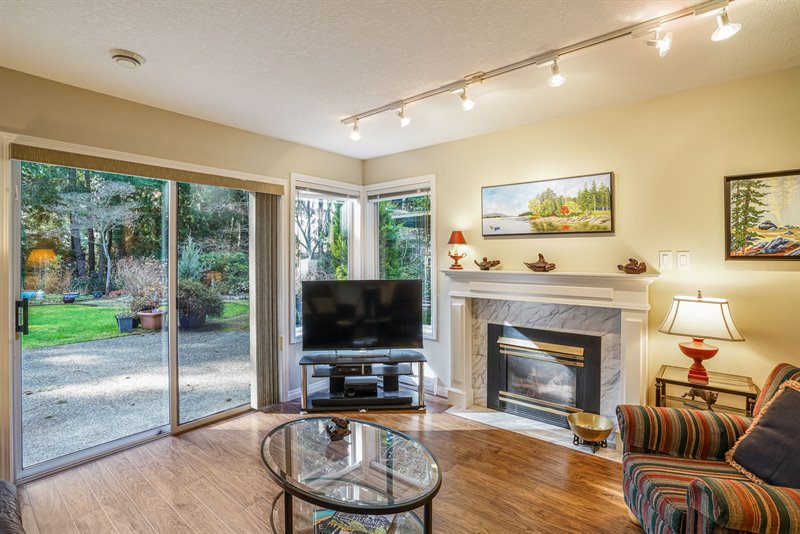 Family Room - Door to Patio