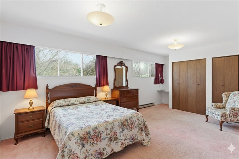 Primary Bedroom (Virtual Staging)